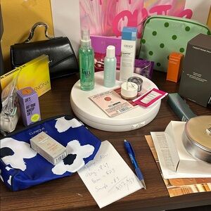 Gina’s glam makeup bundles